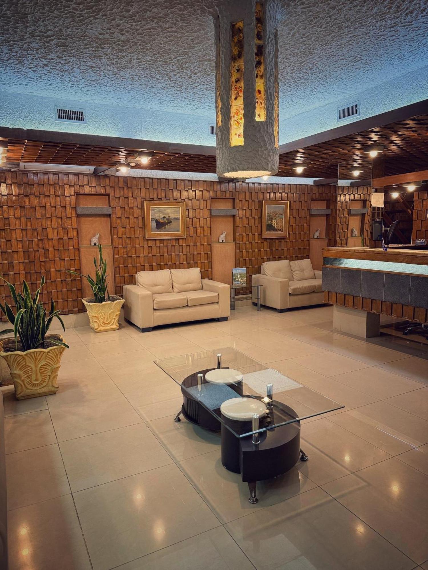 Shelton Hotel Punta del Este Buitenkant foto